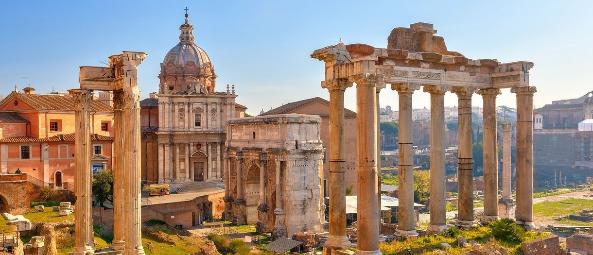Forum Romanum w Rzymie - pozostałości po najstarszym miejskim placu Imperium Rzymskiego