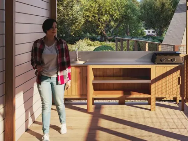 Kuchnia na świeżym powietrzu w Roan Premium Lounge.