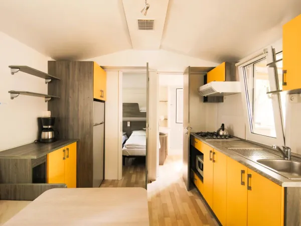 Kuchnia w Roan Classic Relax.