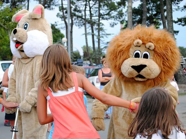 Maskotki bij Roan camping Le Vieux Port.