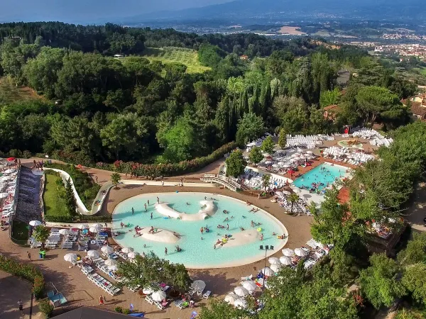 Przegląd basen Roan camping Norcenni Girasole.