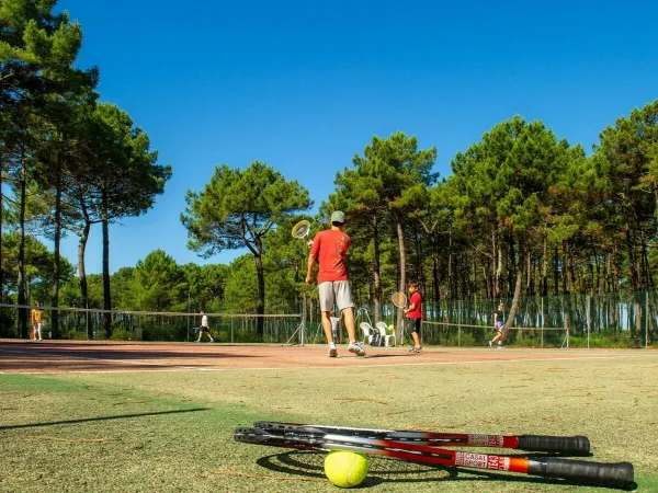 Tenis na kempingu Roan Atlantic Montalivet.