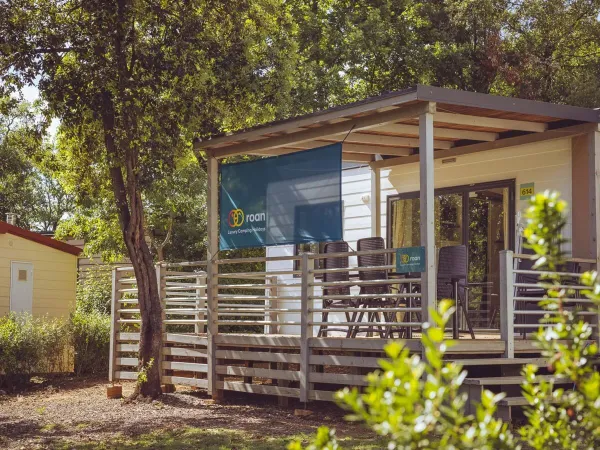 Luksusowy mobile home premium na kempingu Roan hu Montescudaio village.