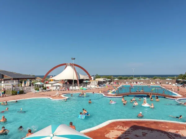 Basen na kempingu Roan Spiaggia e Mare.