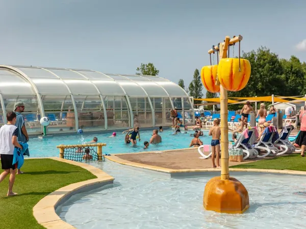 Basen dla dzieci na kempingu Roan Le Domaine de Beaulieu