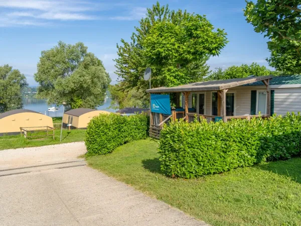 Comfort Plus 3 sypialnie Zrelaksuj się na kempingu Roan Okay Lido.