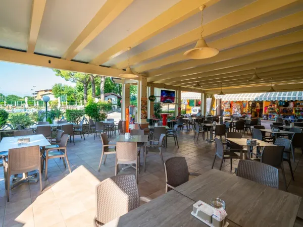 Restauracja na kempingu Roan Union Lido Mare.