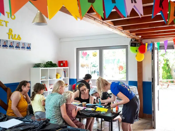 Mini klub na kempingu Roan hu Birkelt village.
