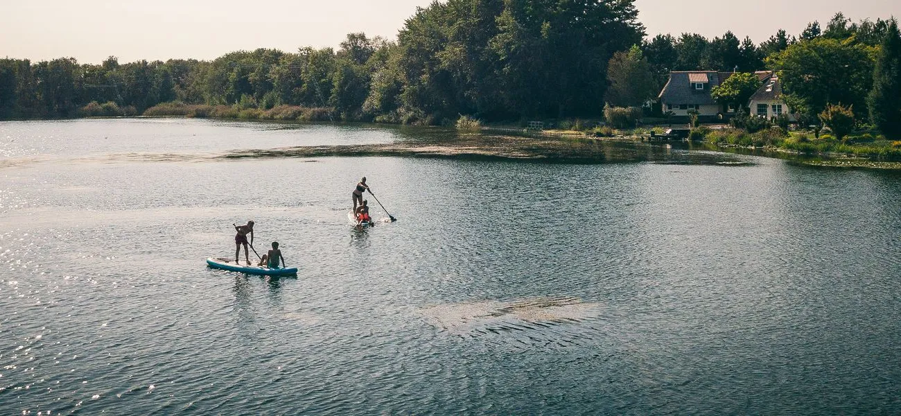 Campingi nad wodą w Holandii