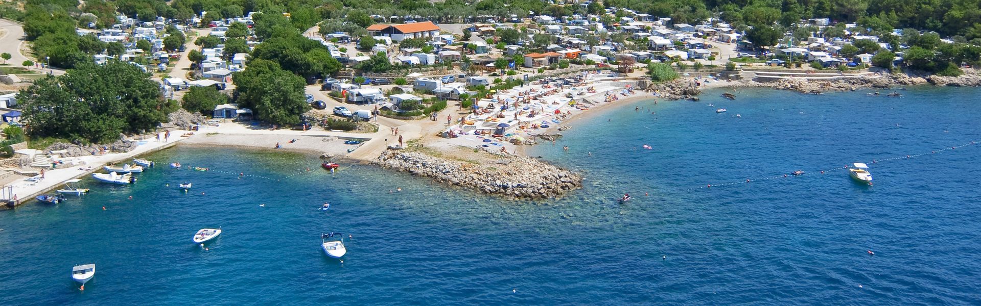 Widok z góry na Krk Premium Camping Resort w Chorwacji