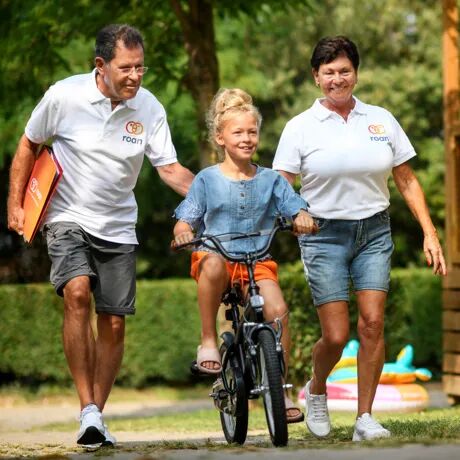 Rezerwuj Last Minute z Roan